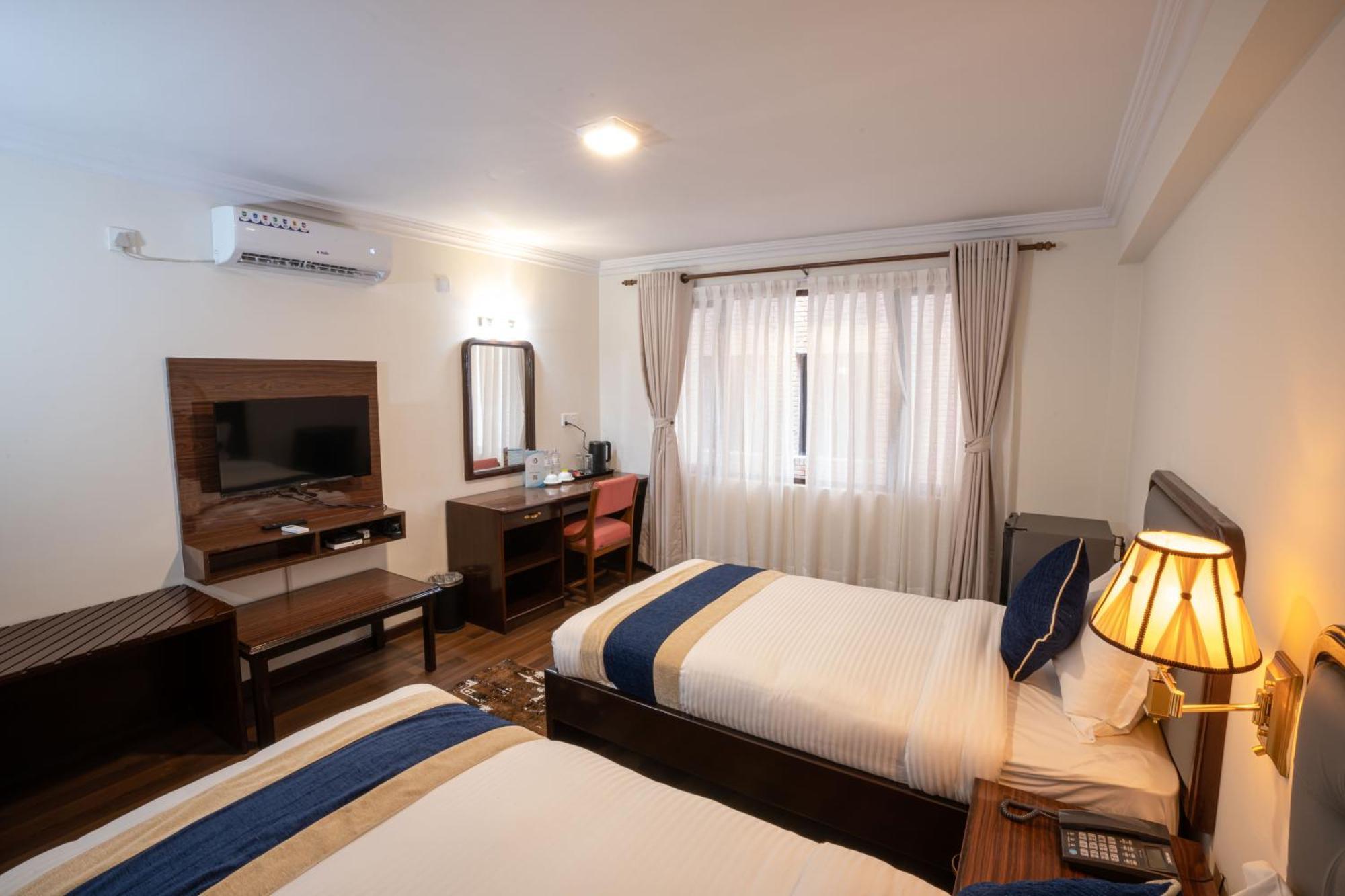 Kathmandu Business Hotel Exteriör bild